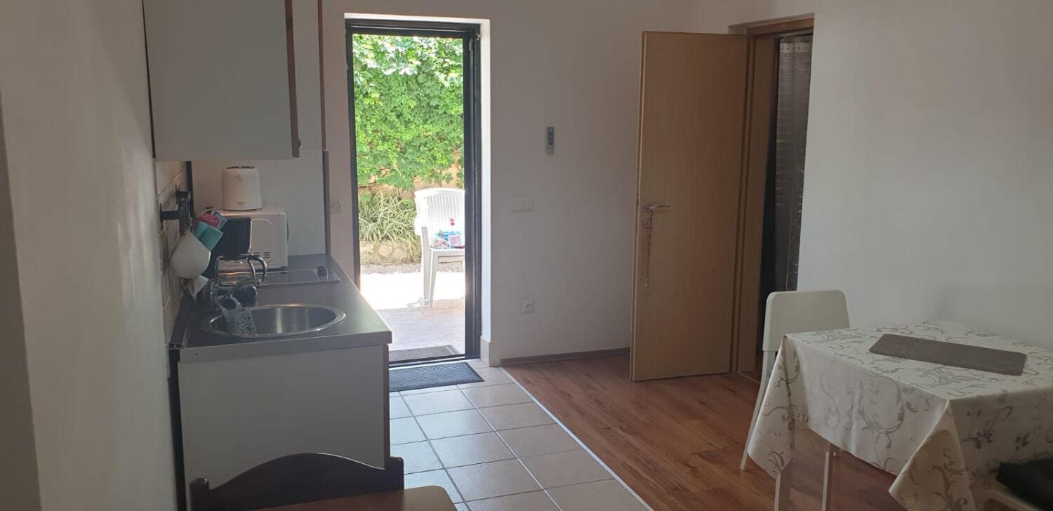 Apartments Biserka - 50 M From Beach Трогир Экстерьер фото